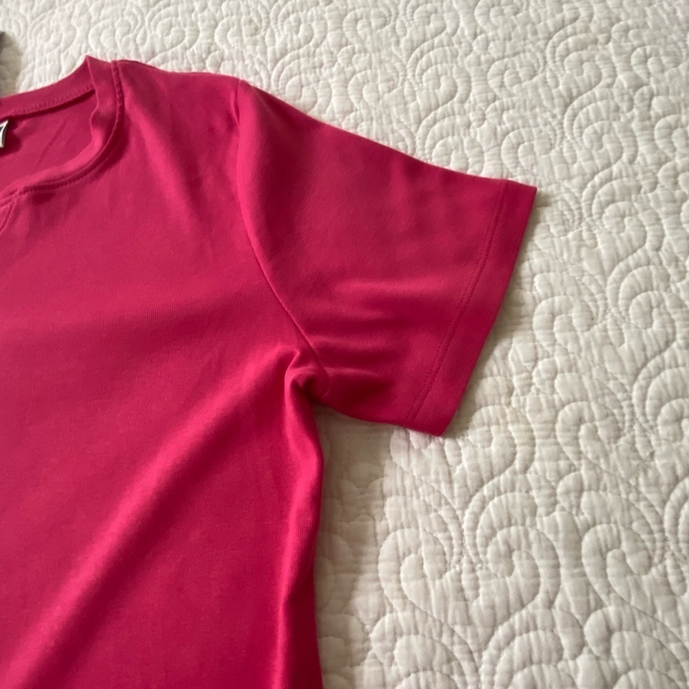 Karen Scott NWT Henley Short Sleeve Top Hot Pink Silver Buttons Size PM - Picture 8 of 12